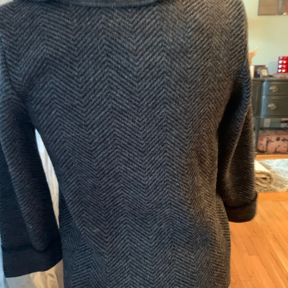 Sweater - Picture 3 of 5